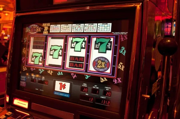 gila 4d platform interface showing football markets, live tables, and account dashboard